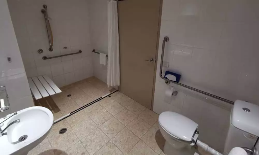 APX Darling Harbour clean and spacious accessible apartment bathroom area in Sydney CBD Australia