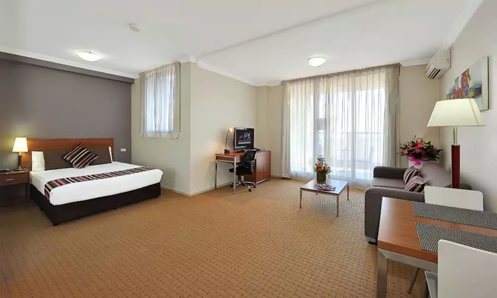 APX Darling Harbour spacious executive bedroom accommodation in Sydney Australia