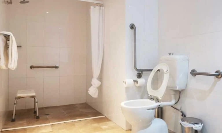 APX World Square Accessible apartments clean and comfortable comfort room in APX Hotels Apartments Sydney Australia